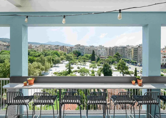 Zeus is Loose Hostel